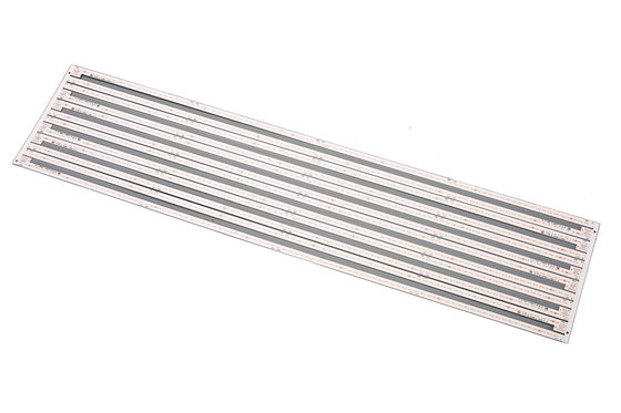 Fabrication de cartes de circuits imprimés à base de métal rigide pour bandes lumineuses LED haute tension